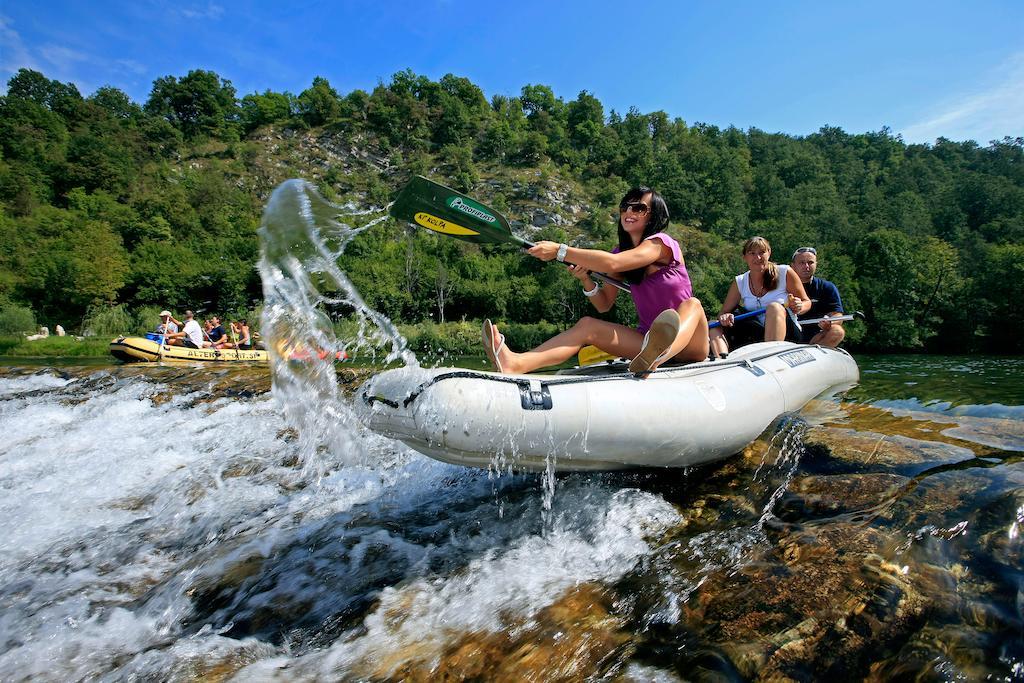 Holiday Resort Bela Krajina - Glamping And Mobile Homes メトリカ エクステリア 写真