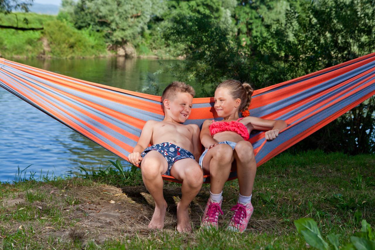 Holiday Resort Bela Krajina - Glamping And Mobile Homes メトリカ エクステリア 写真