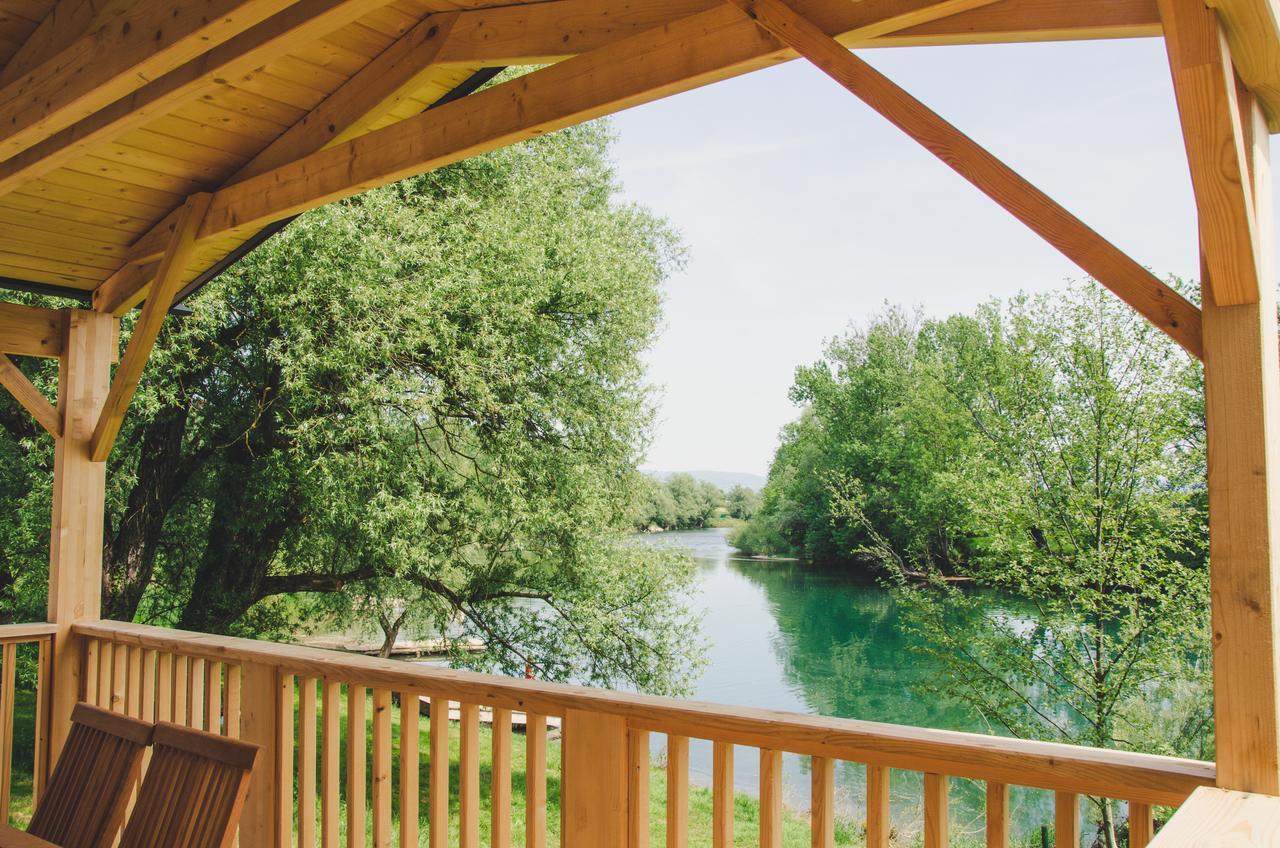 Holiday Resort Bela Krajina - Glamping And Mobile Homes メトリカ エクステリア 写真