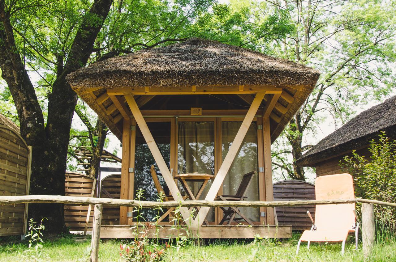 Holiday Resort Bela Krajina - Glamping And Mobile Homes メトリカ エクステリア 写真